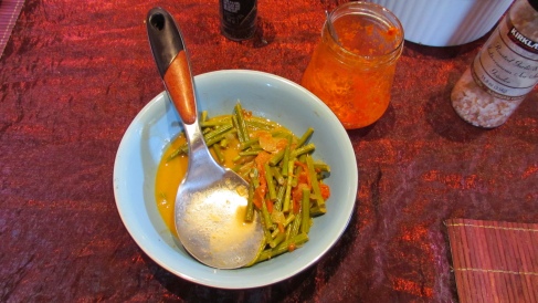 Warm Colours of the Moringa Coconut Milk